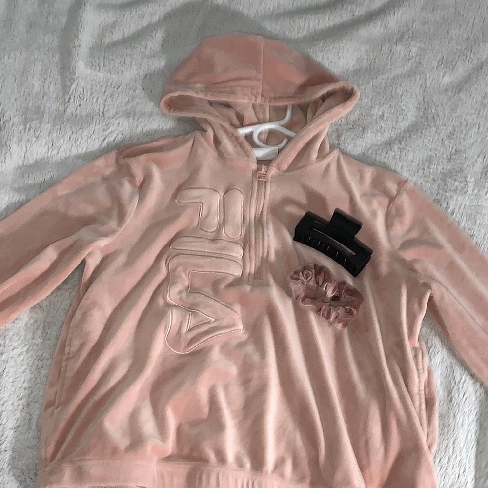 Cute pink hoodie with two hair accessories